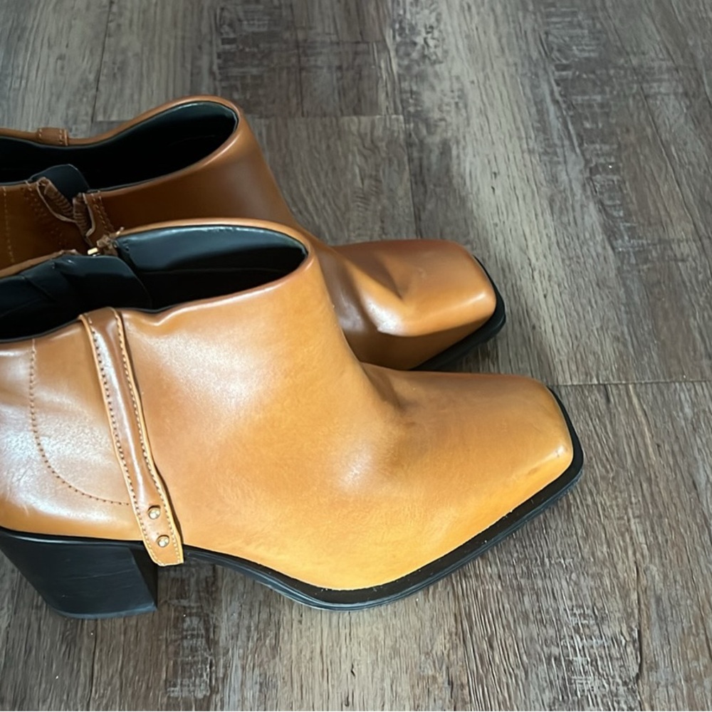 Franko Sarto Stylish Tan Ankle Boots